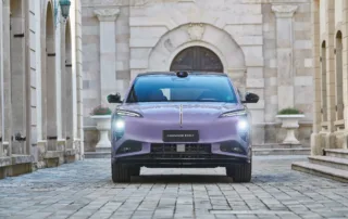 Hongqi EHS7