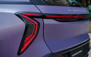 Hongqi EHS7