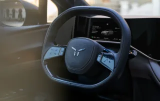Hongqi EH7